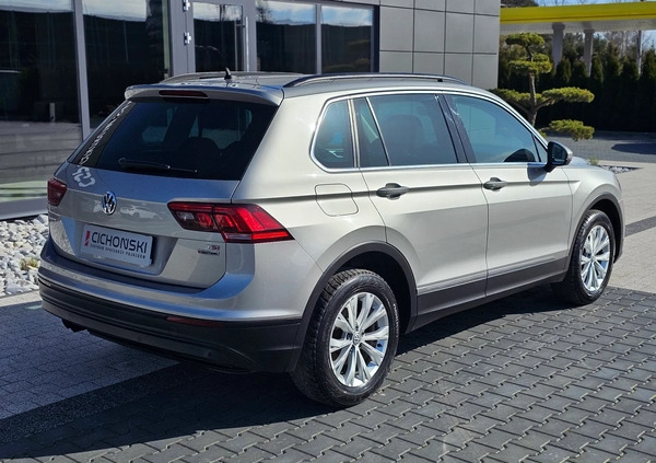 Volkswagen Tiguan cena 62000 przebieg: 227947, rok produkcji 2017 z Międzybórz małe 704